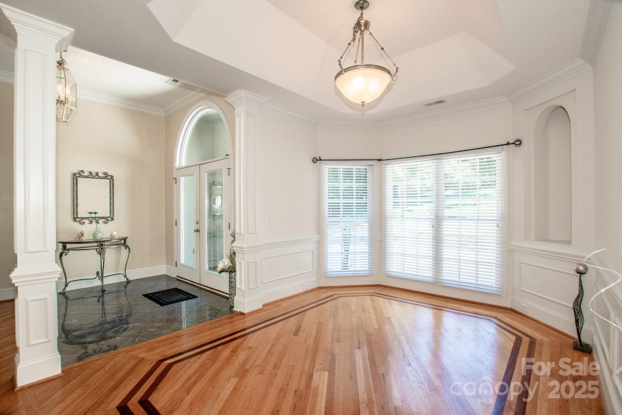 214 Wildwood Cove Drive