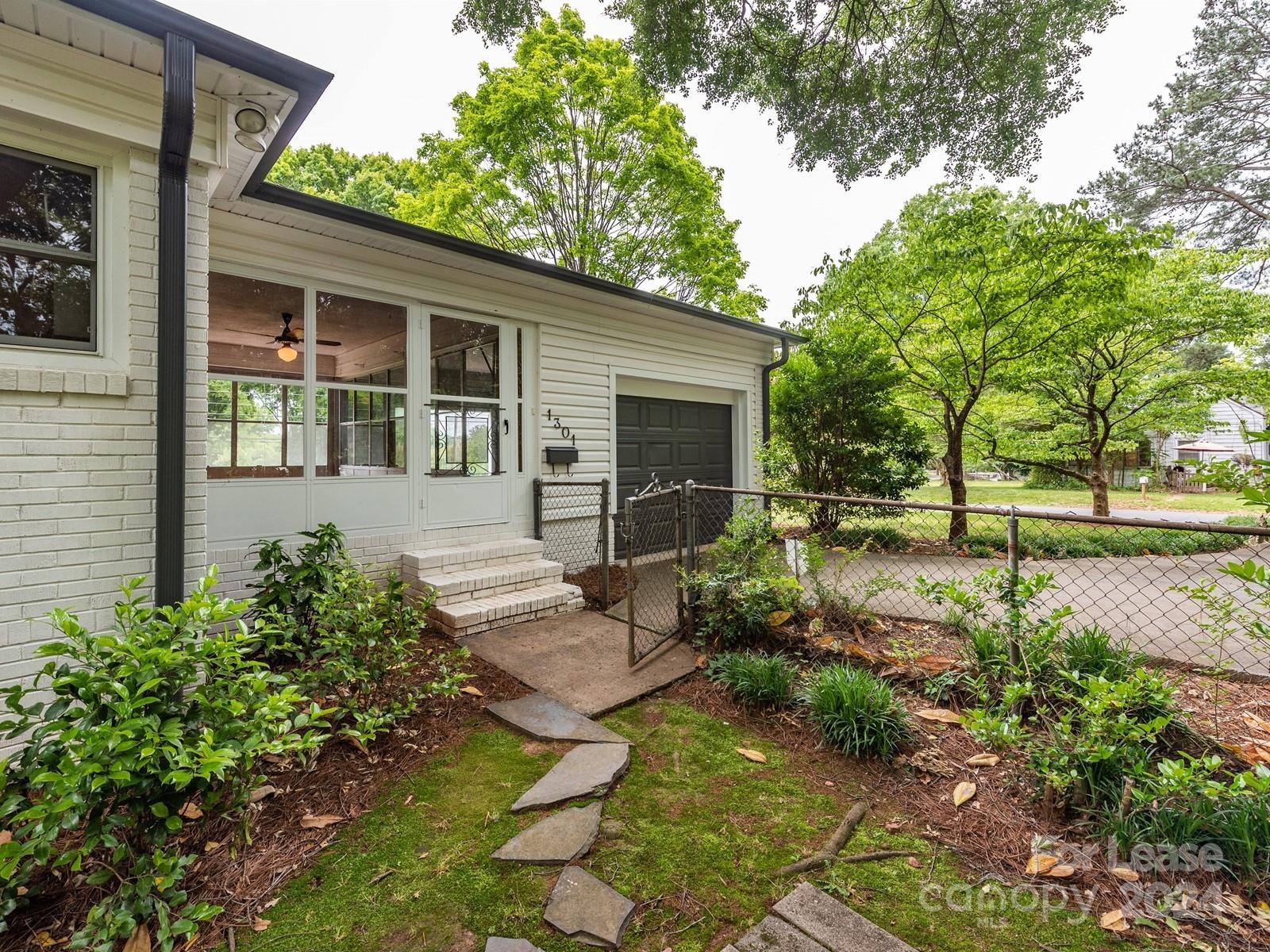 Cotswold - Residential Lease