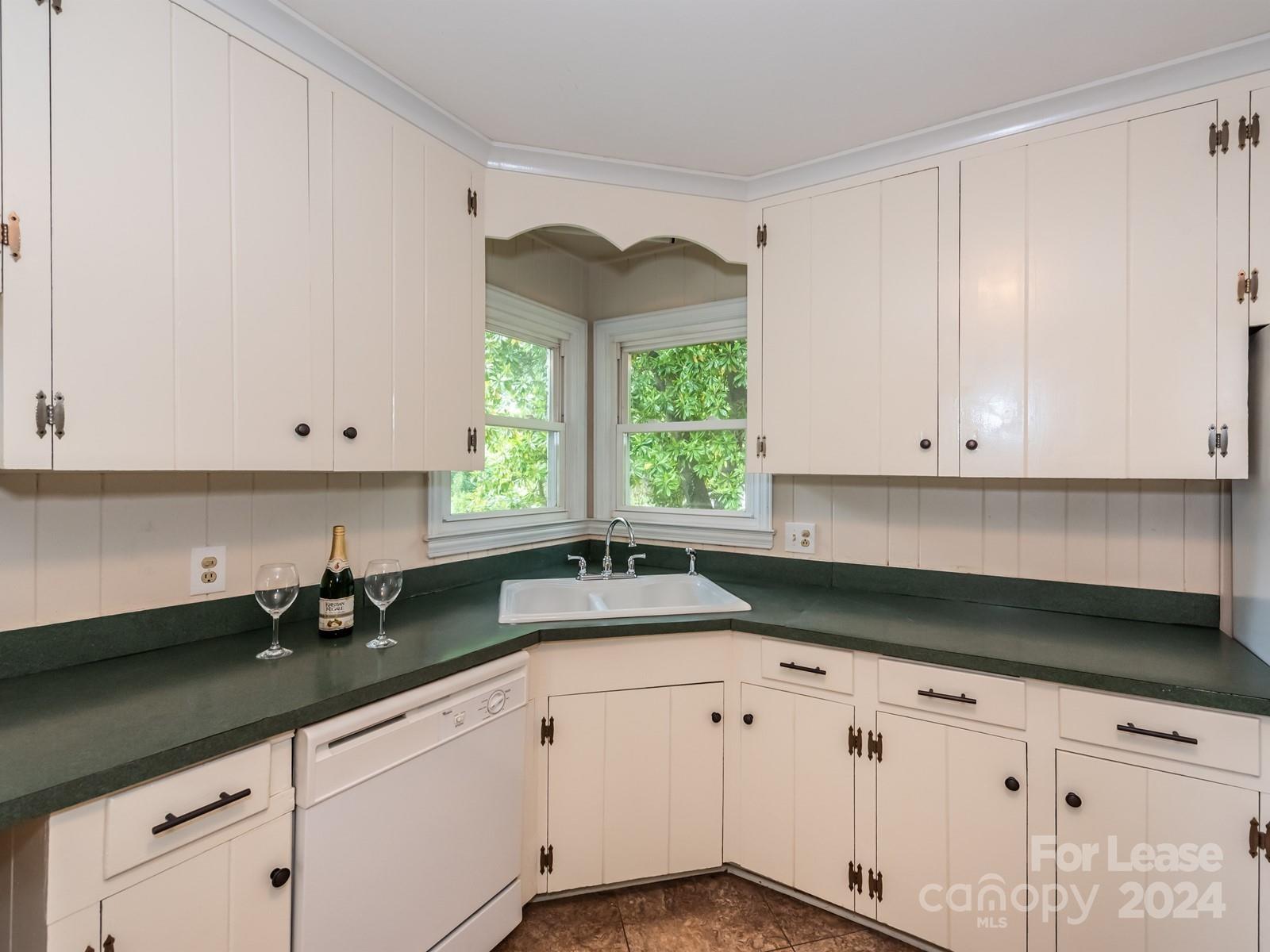 Cotswold - Residential Lease