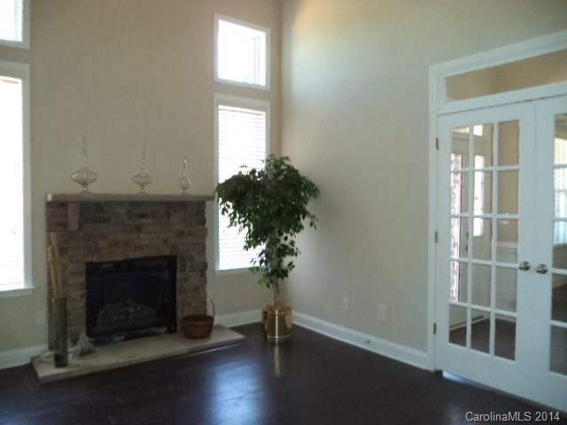 Lake Ridge - Residential