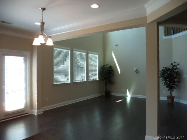 Lake Ridge - Residential