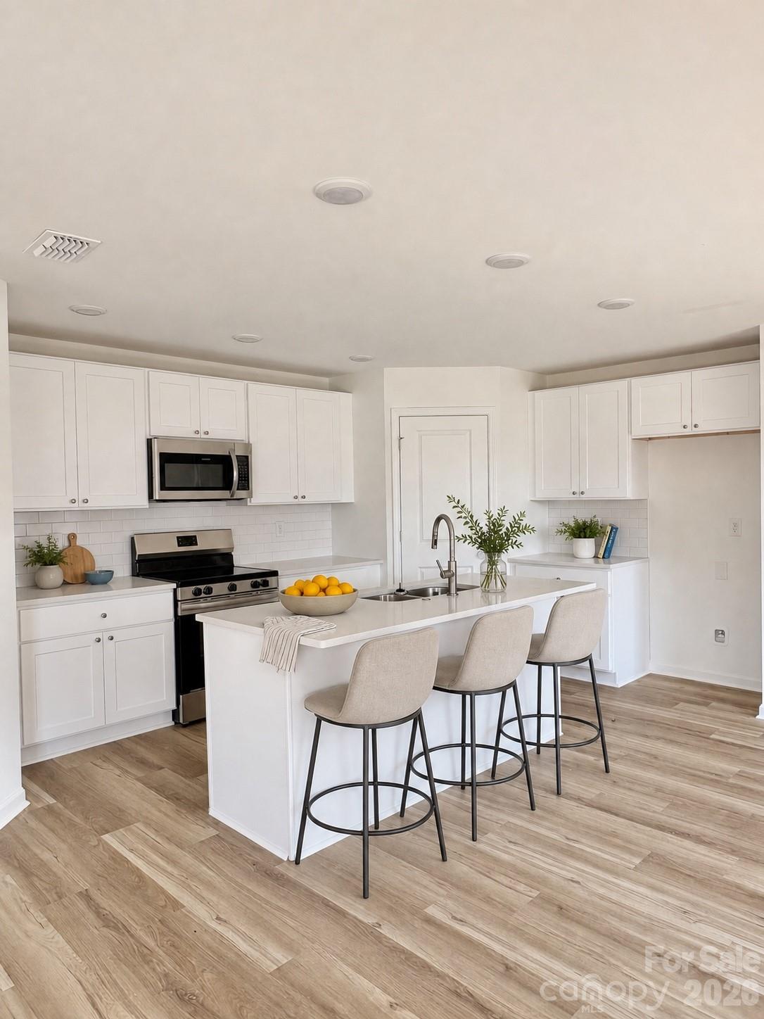 3140 Lavender Lane