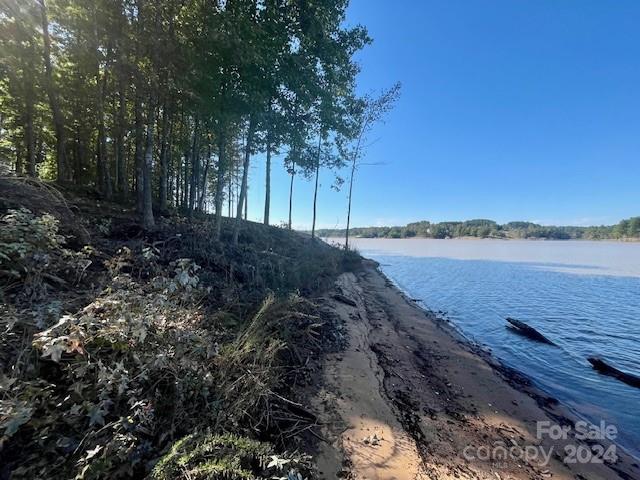 Lakeside Reserve - Land