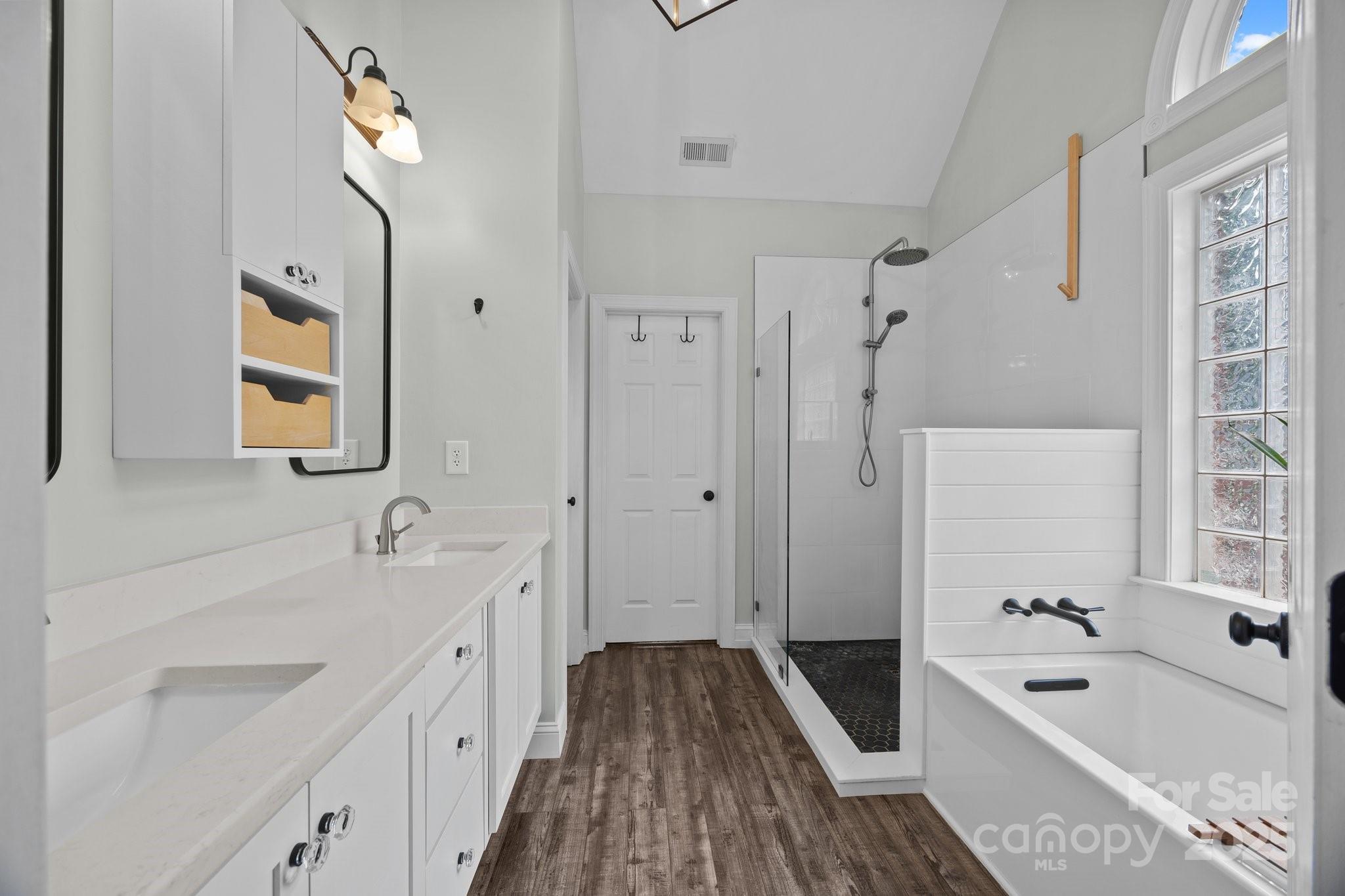 Foxfield - Residential