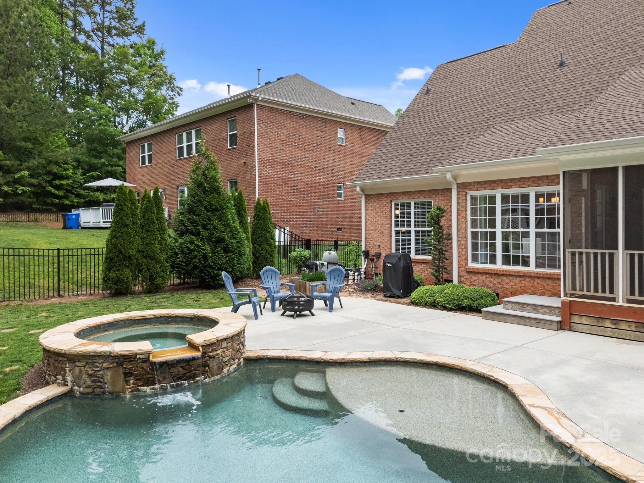 Foxfield - Residential