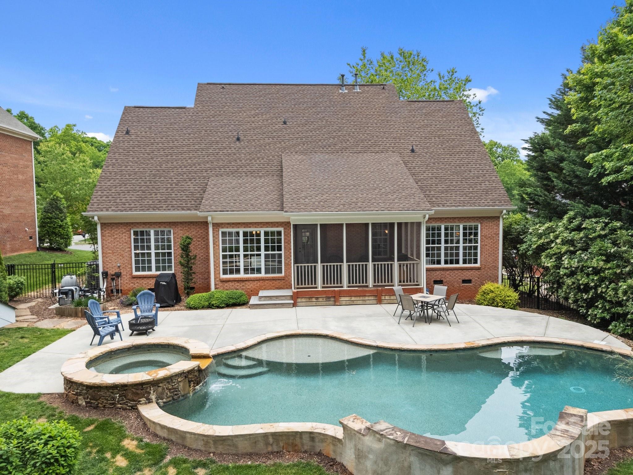 Foxfield - Residential