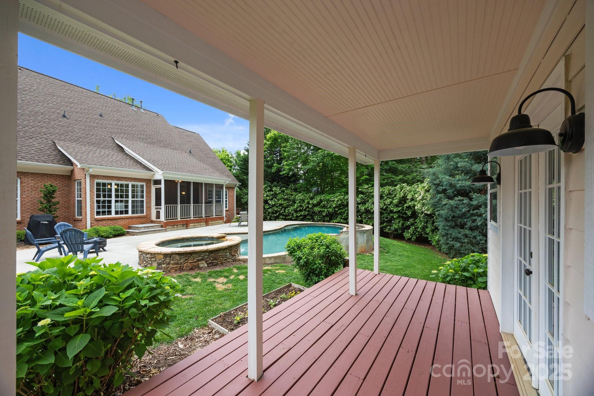 Foxfield - Residential