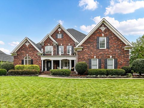 Photo of 6114 Four Wood Drive, Matthews, NC 28104 (MLS # 4288708)