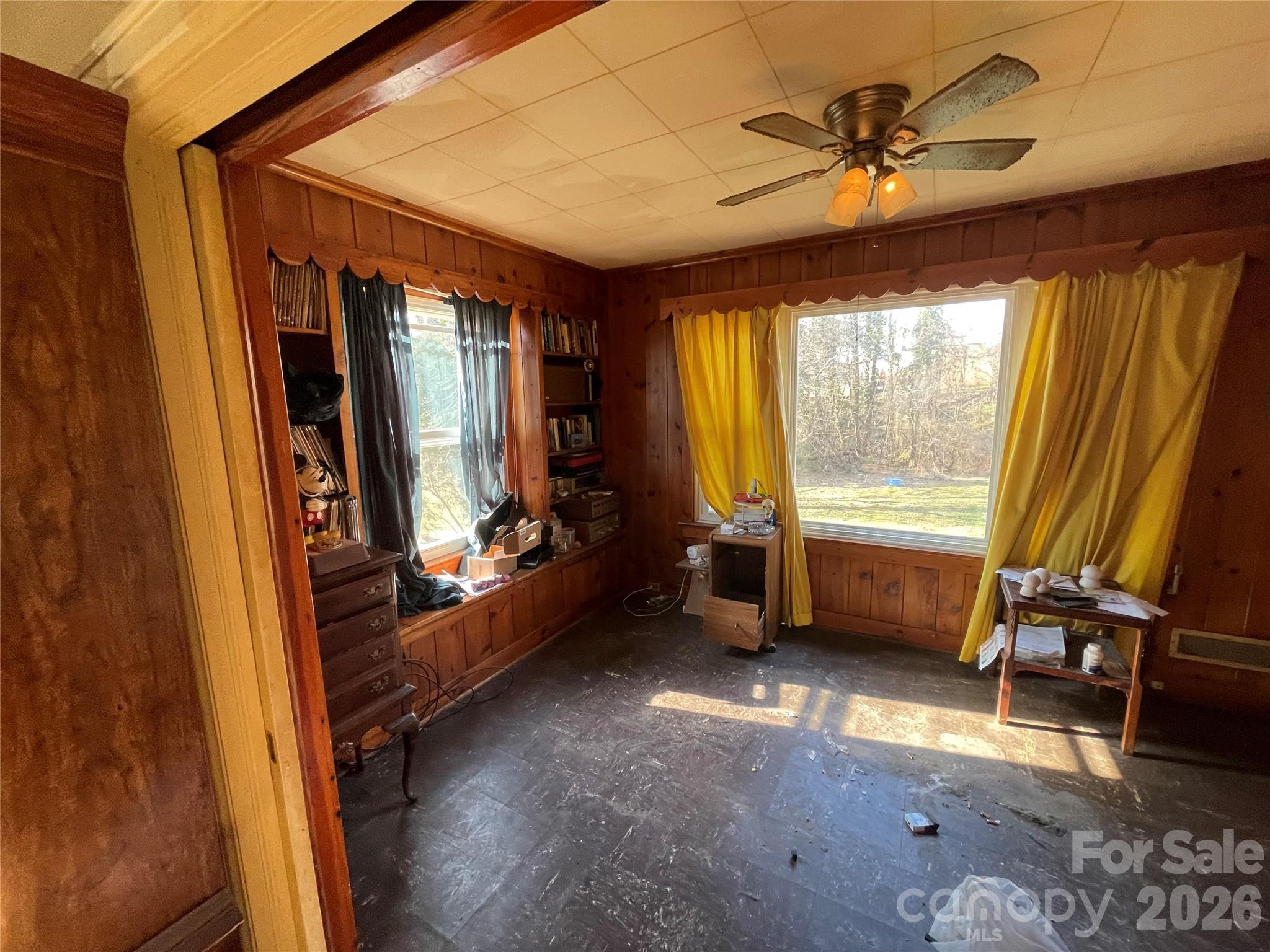 402 Norwood Street SW