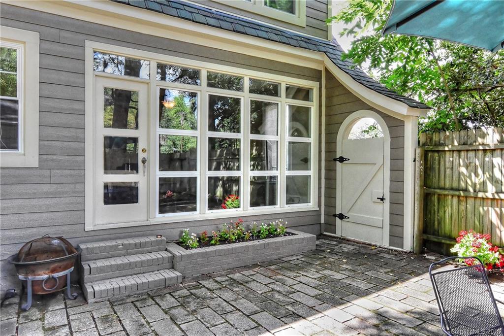 Myers Park - Residential