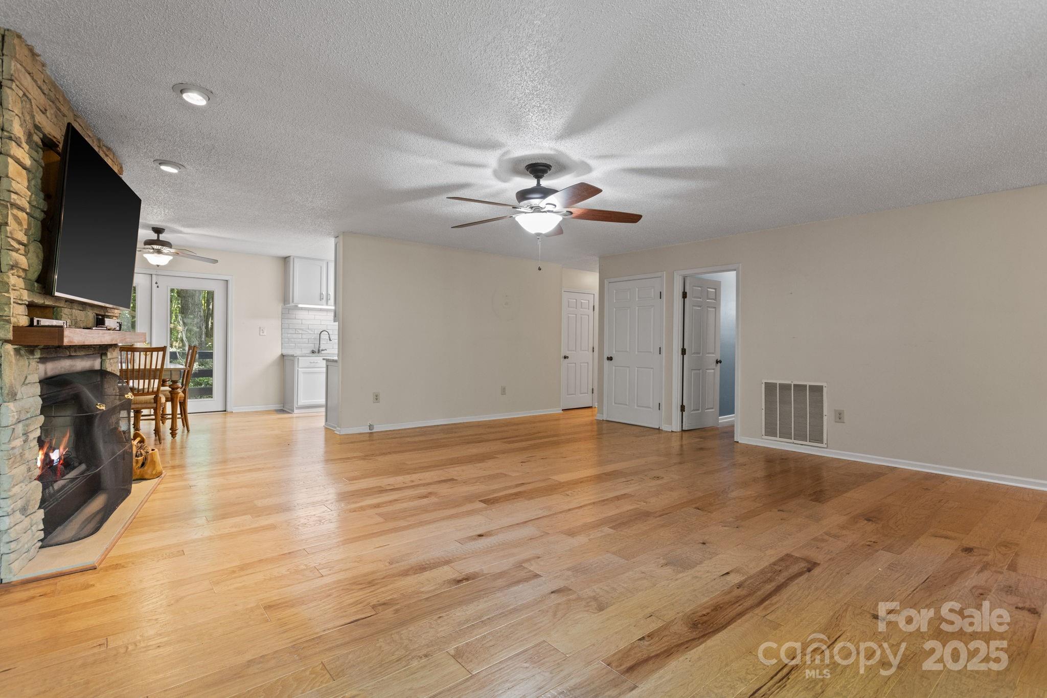 Gillette Woods - Residential