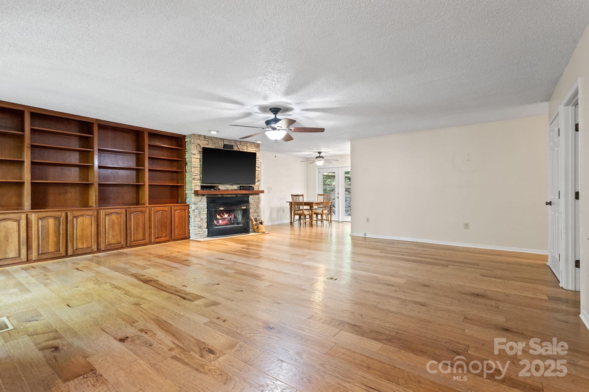 Gillette Woods - Residential