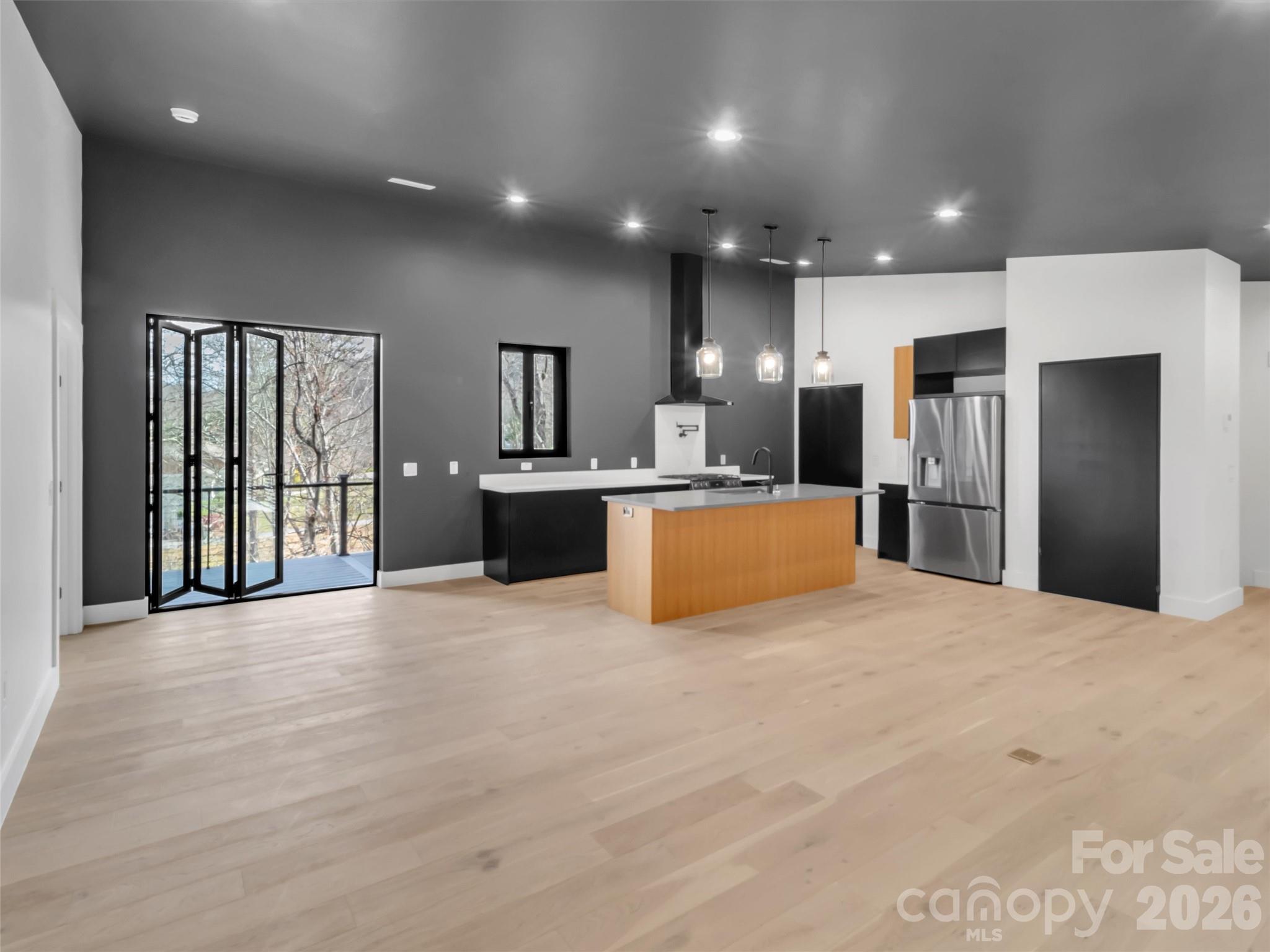 Midway Crossing - Residential