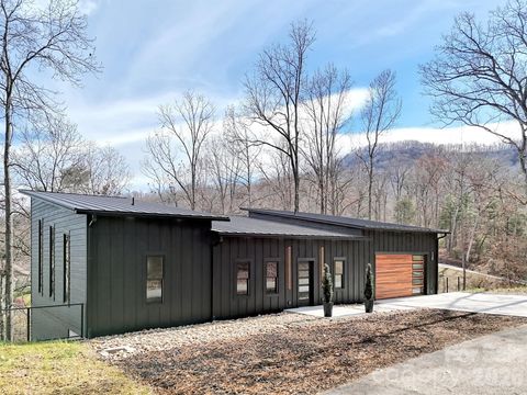 130 Midway Crossing Drive Clyde NC 28721