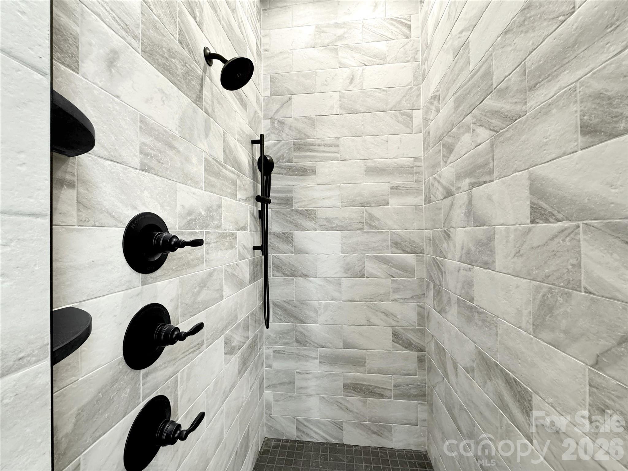 Midway Crossing - Residential