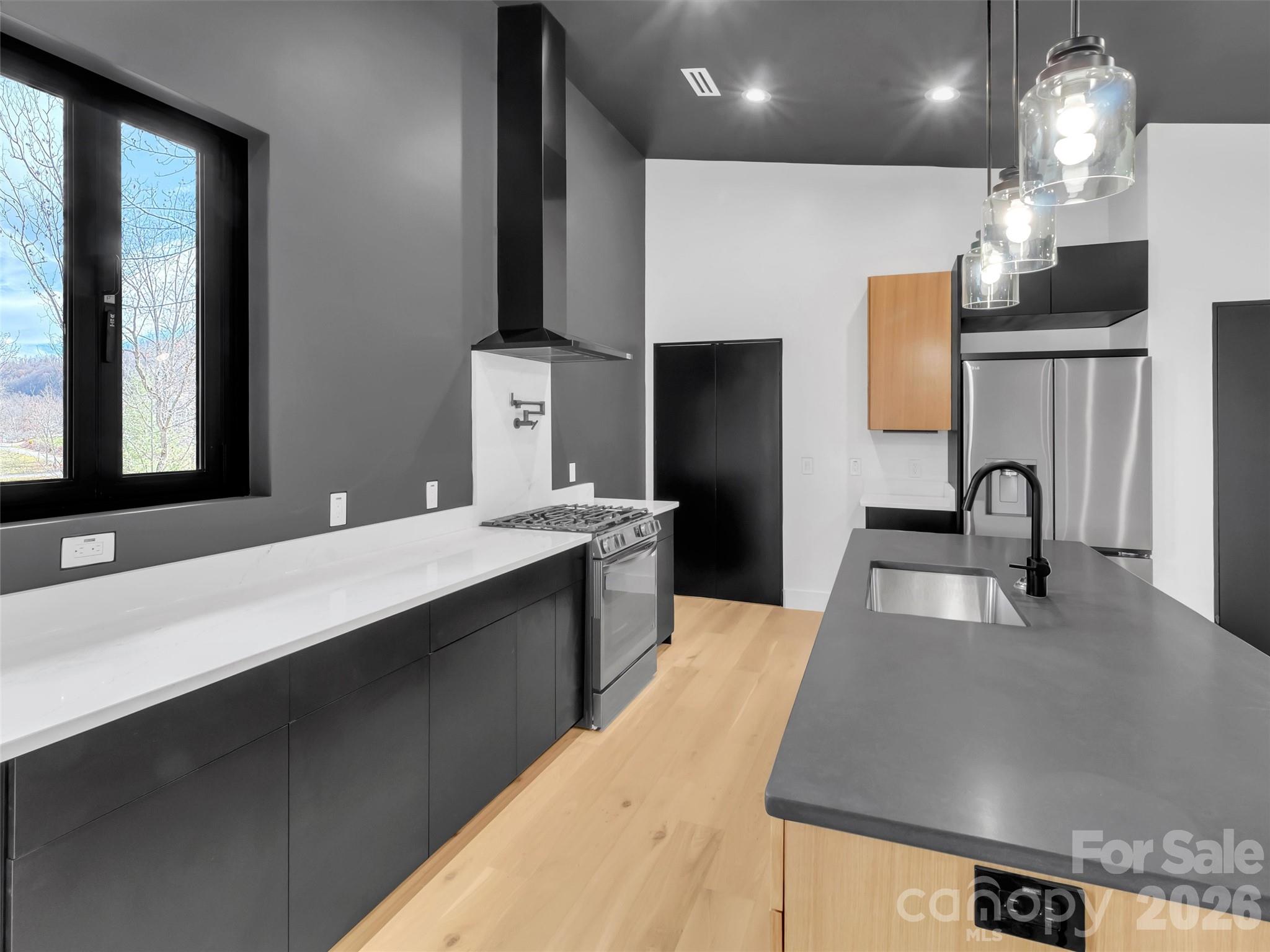 Midway Crossing - Residential