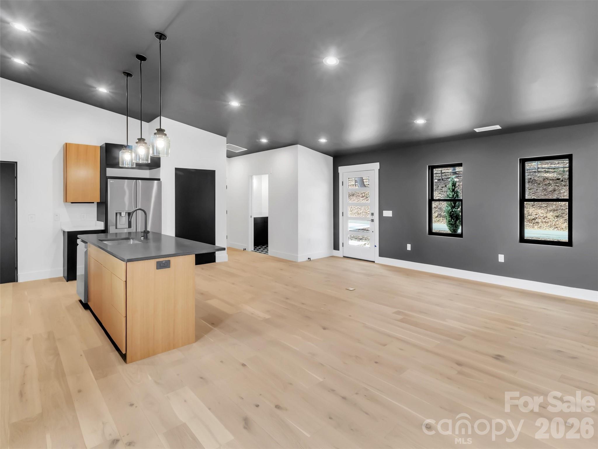 Midway Crossing - Residential