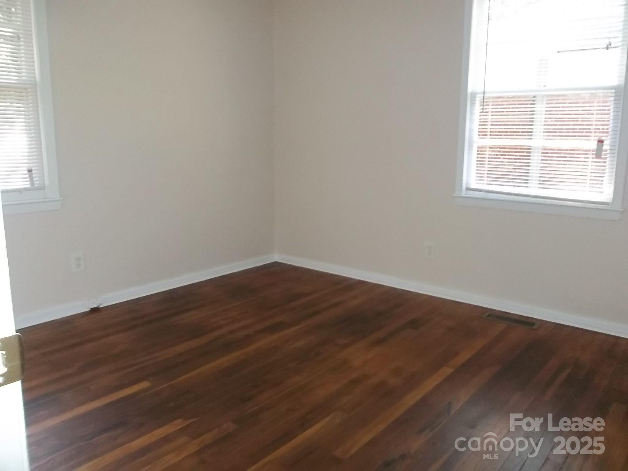 Eastwood Park - Residential Lease
