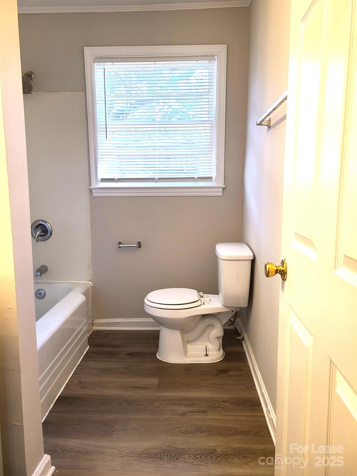 Eastwood Park - Residential Lease
