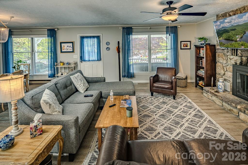 Linville Land Harbor - Residential