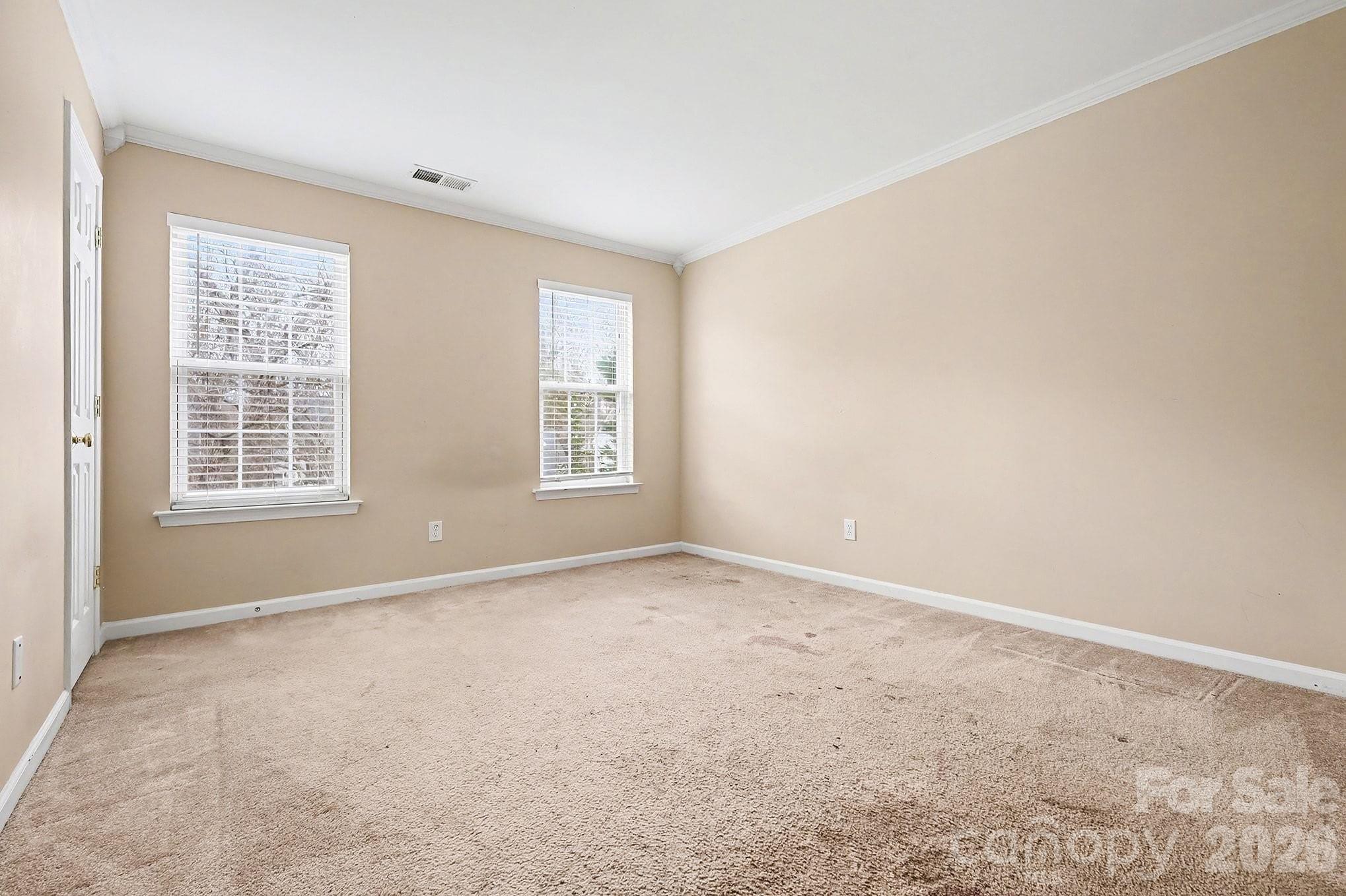 8725 Holly Creek Court