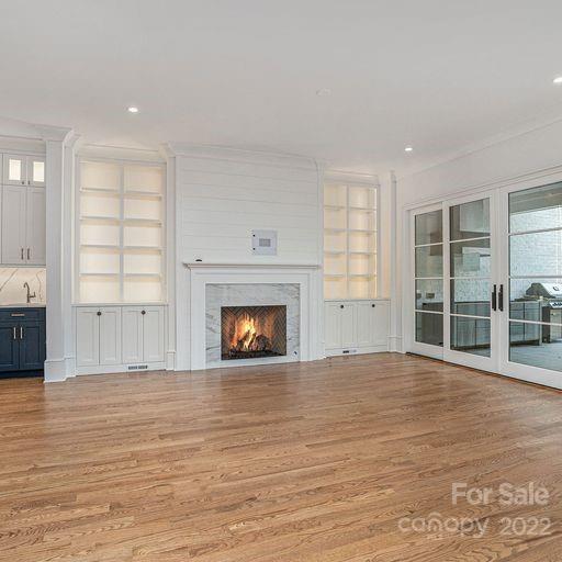 Seven Oaks - Residential