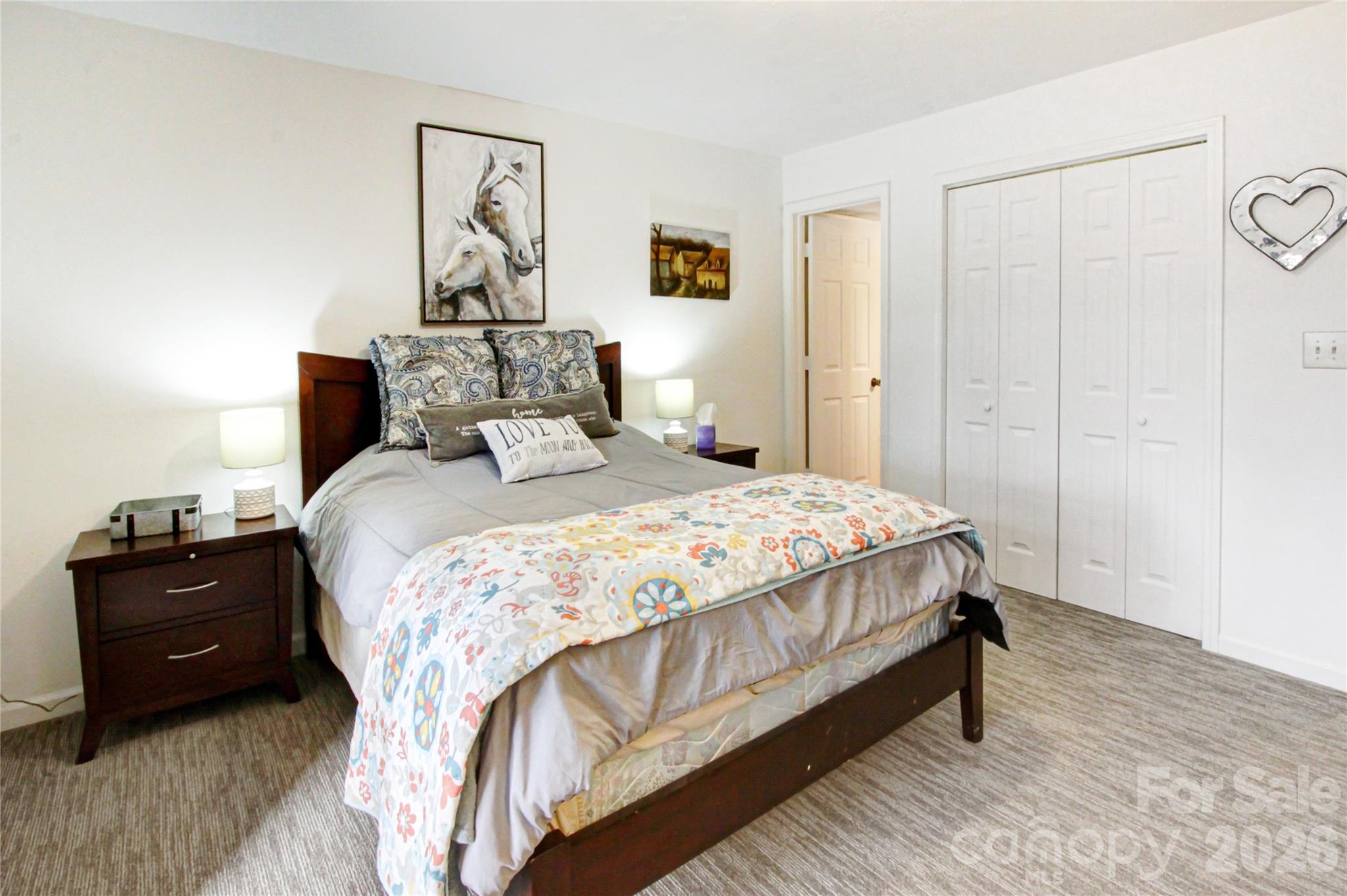 Toxaway Views Condominiuns - Residential