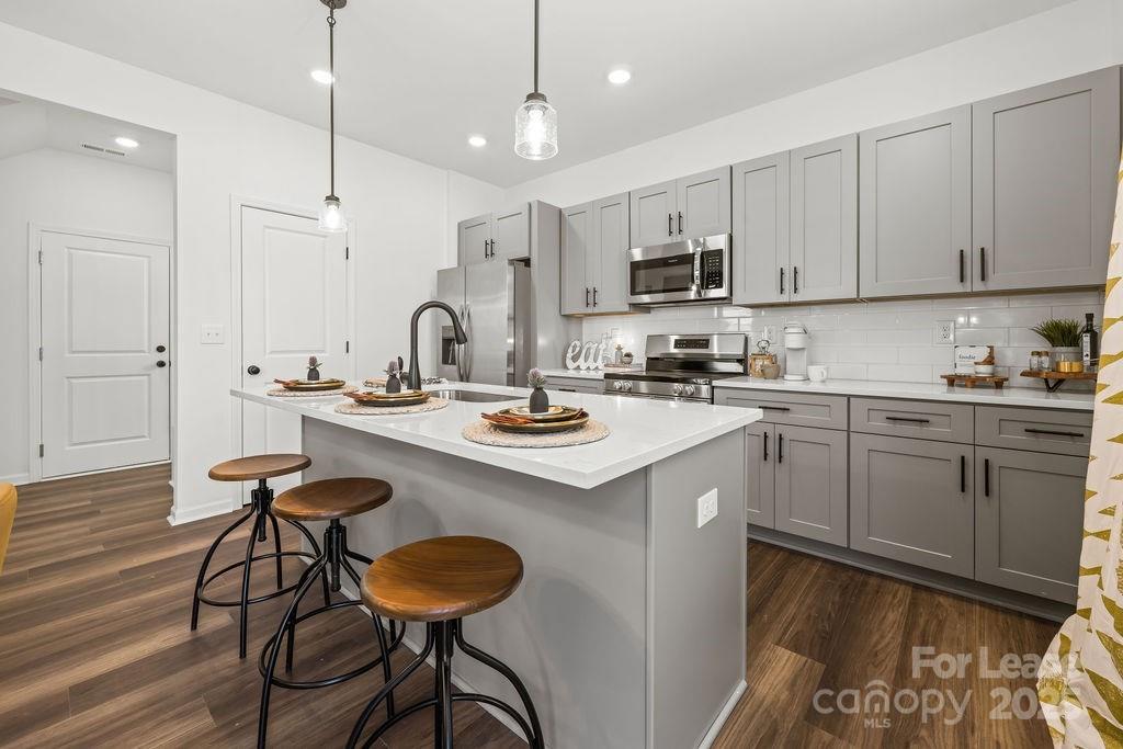 Charlotte, North Carolina 28269, United States, 4 Bedrooms Bedrooms, ,3 BathroomsBathrooms,Residential,Active,3266