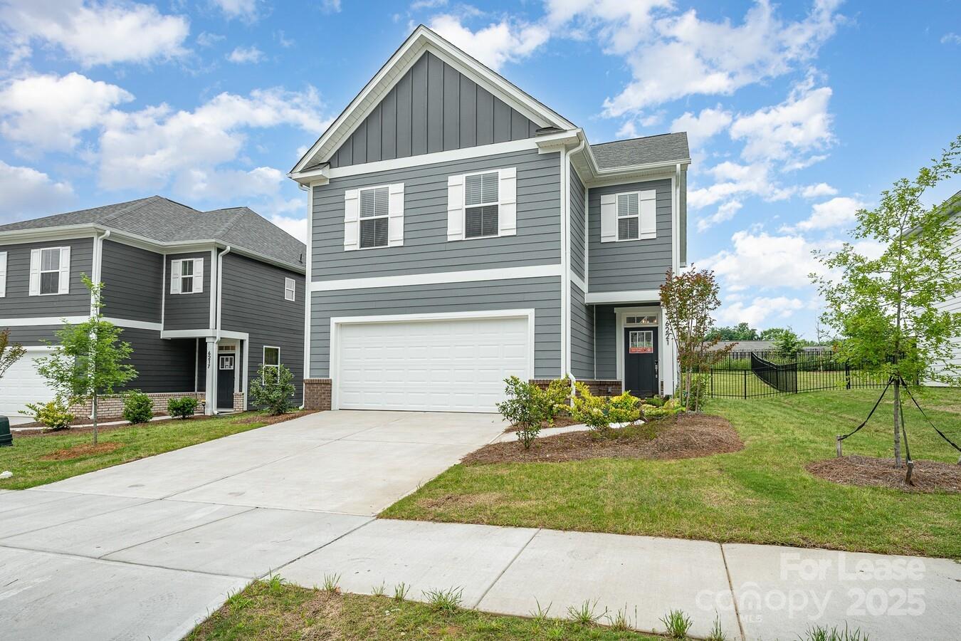Charlotte, North Carolina 28269, United States, 4 Bedrooms Bedrooms, ,3 BathroomsBathrooms,Residential,Active,3266