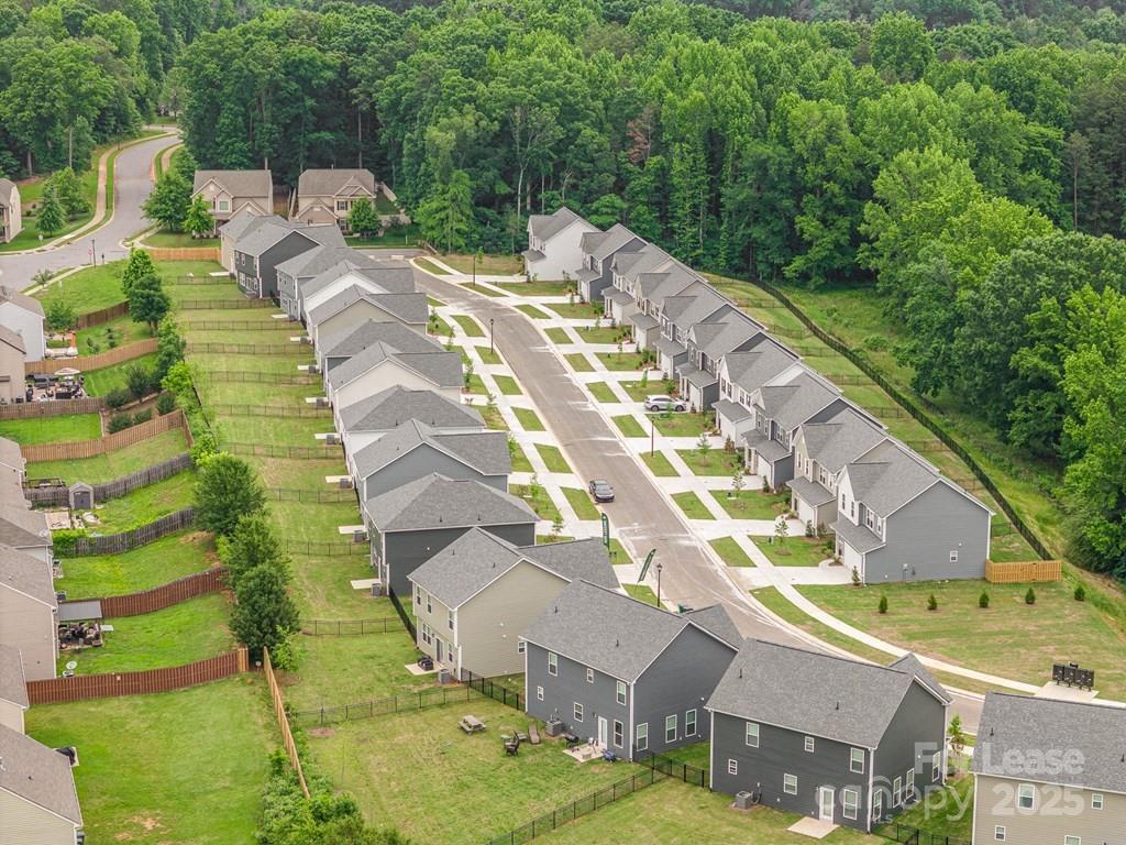 Charlotte, North Carolina 28269, United States, 4 Bedrooms Bedrooms, ,3 BathroomsBathrooms,Residential,Active,3266