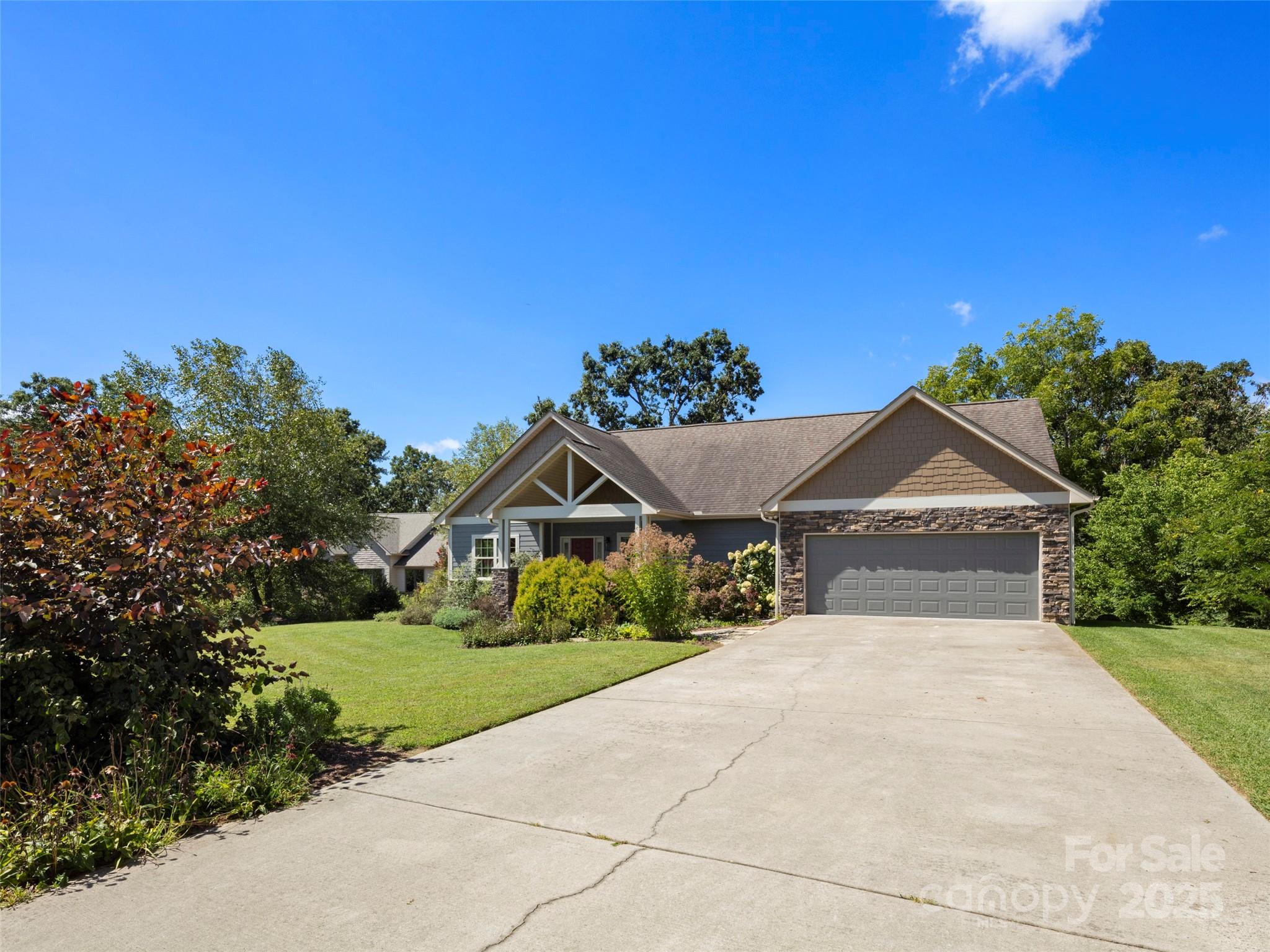 85 Alpine Way