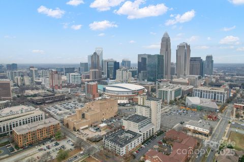 505 E 6th Street 709 Charlotte NC 28202