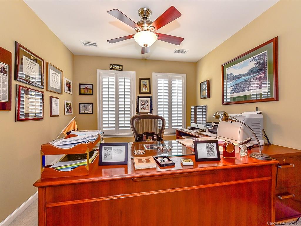 Ivy Ridge At Ballantyne - Residential