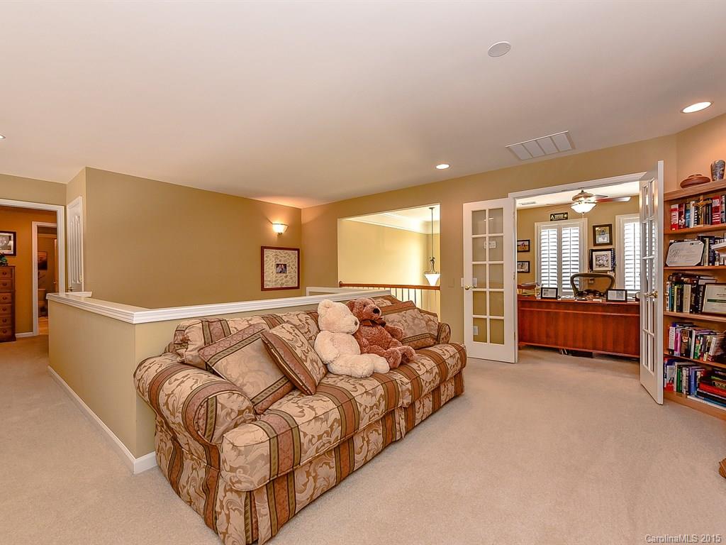 Ivy Ridge At Ballantyne - Residential