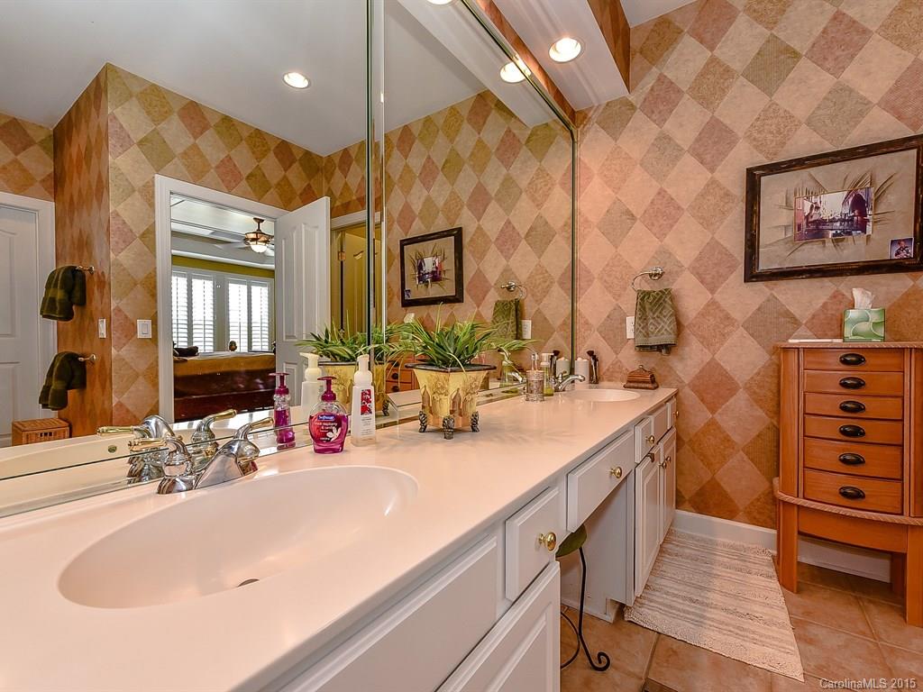 Ivy Ridge At Ballantyne - Residential