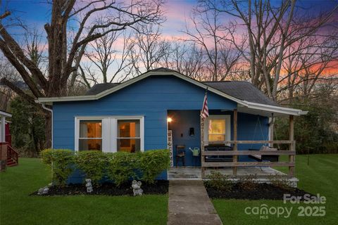 507 S Maple Street Dallas NC 28034