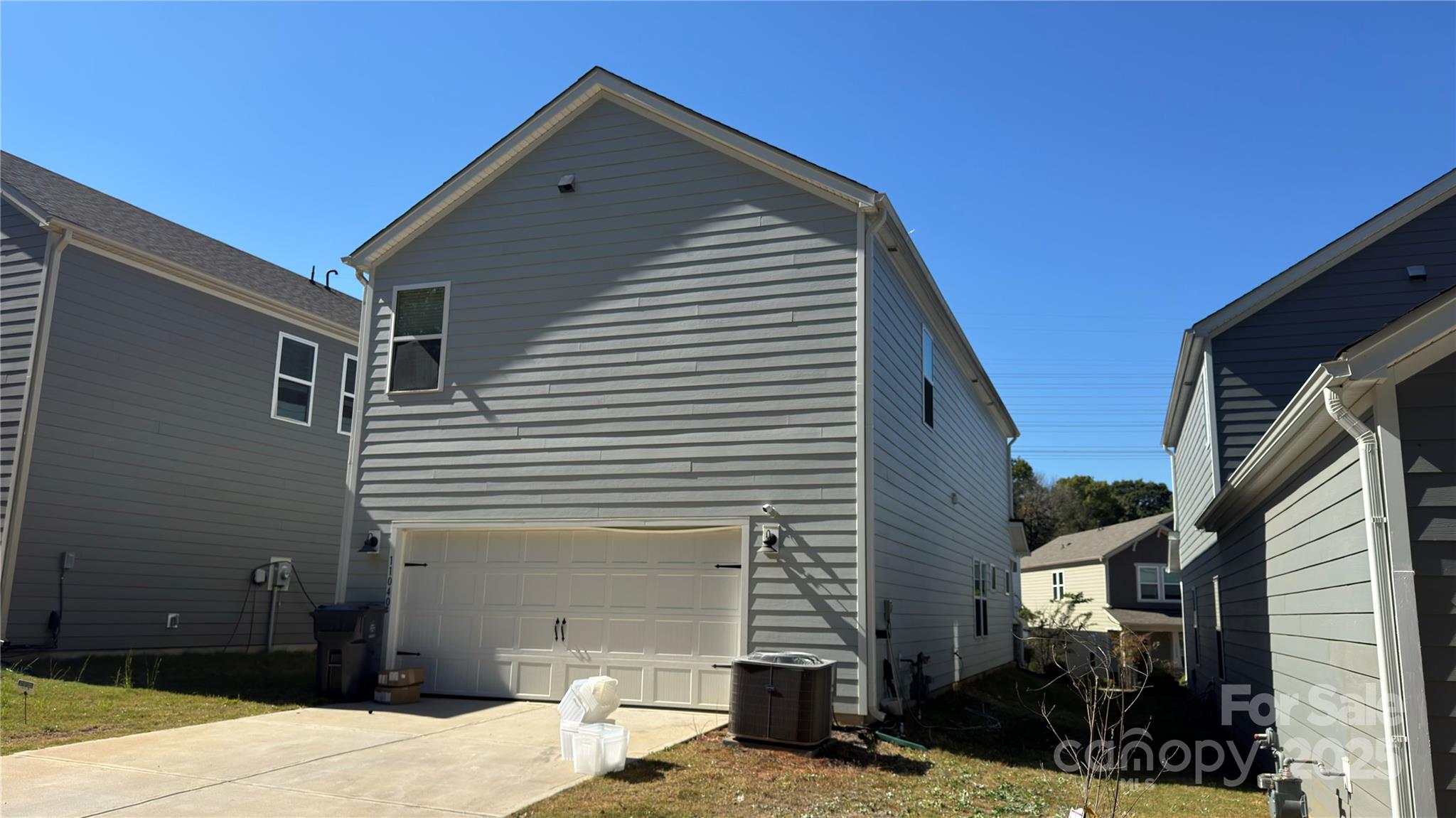 11040 Broadbent Court