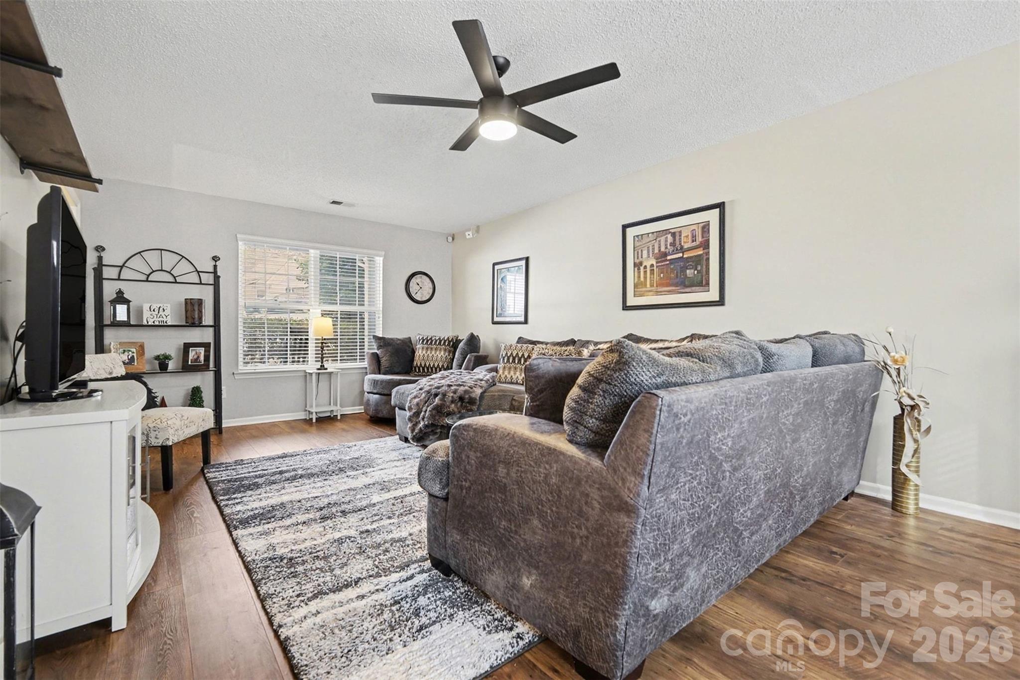 Country Walk - Residential