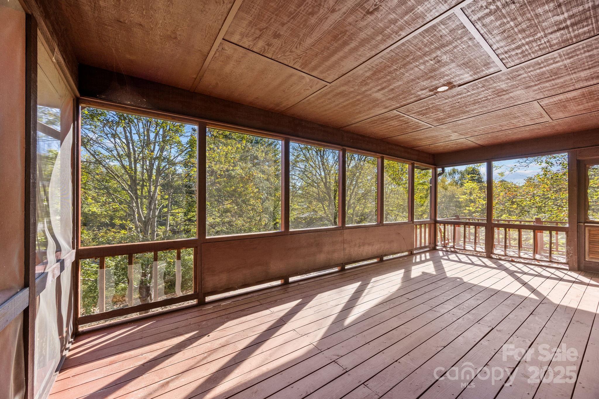 Meadowbrook Estates - Residential