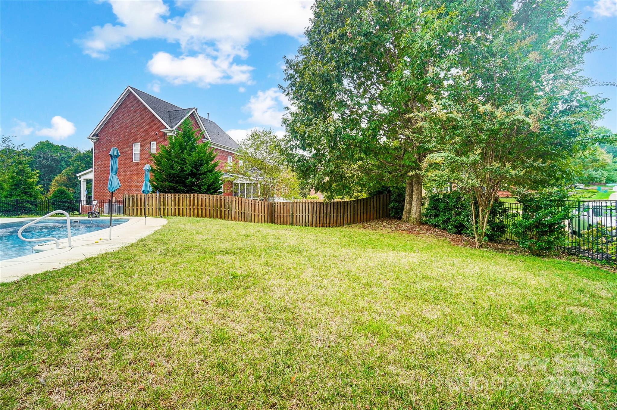 Foxfield - Residential