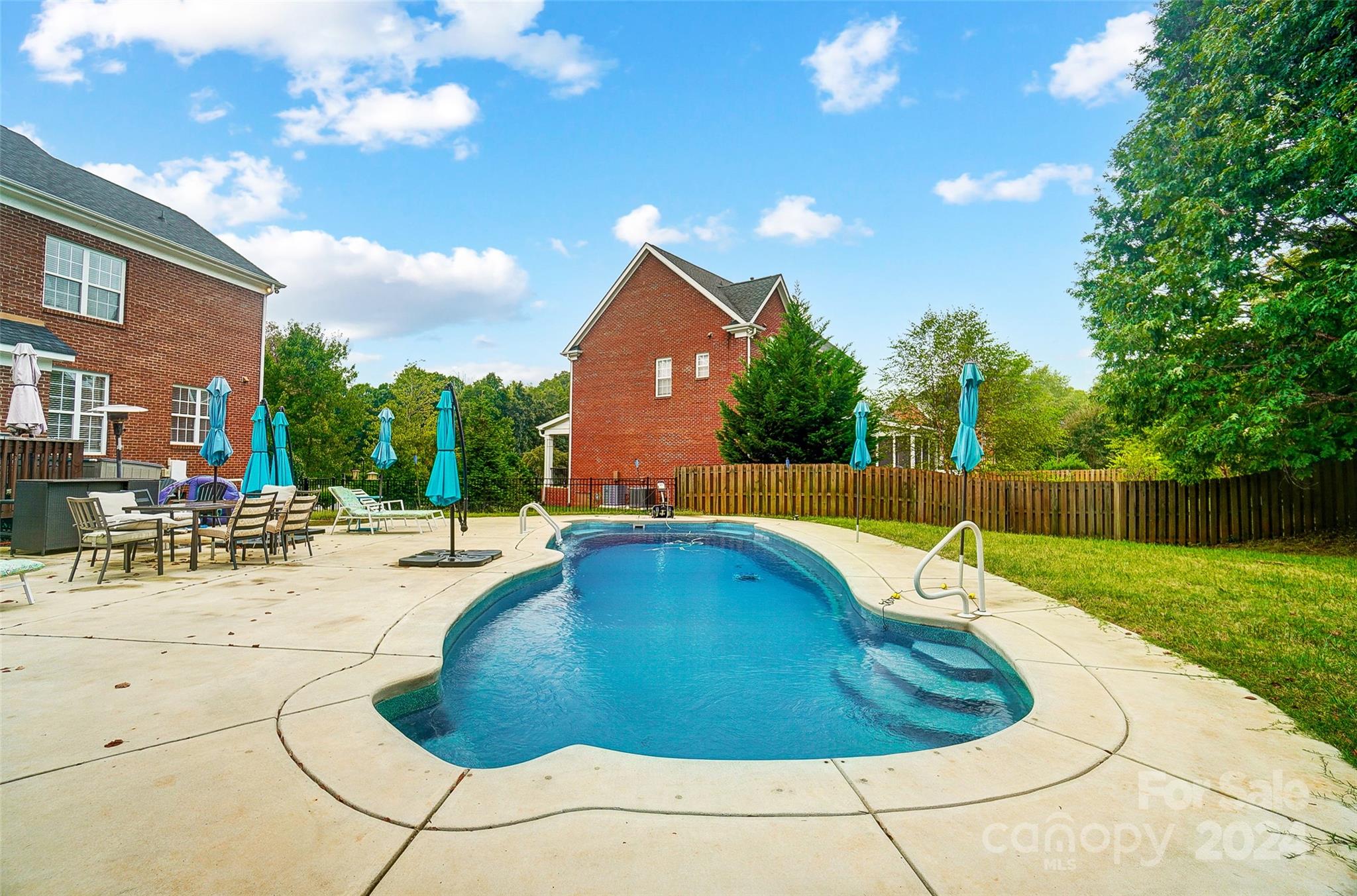 Foxfield - Residential