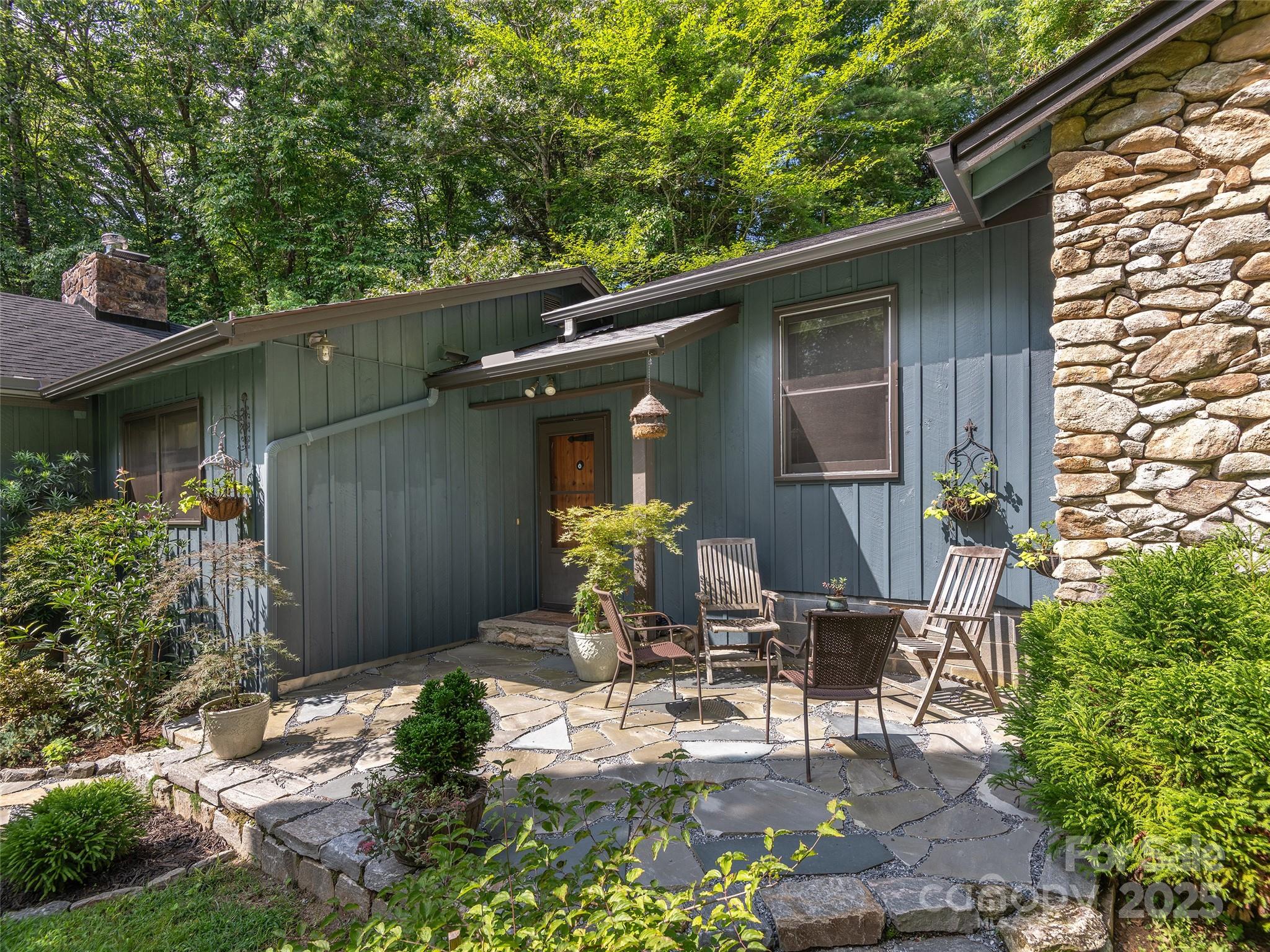 232 Hidden Cove Lane