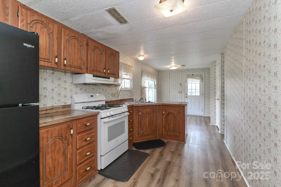385 Deerchase Circle