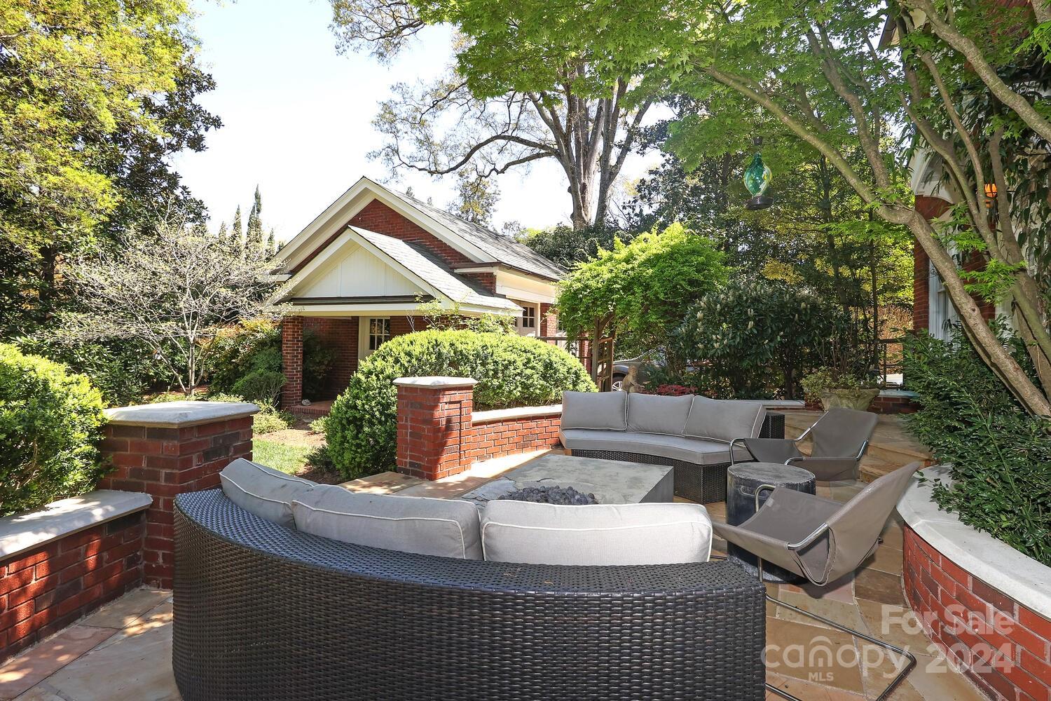 Myers Park - Residential