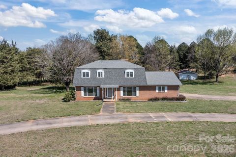 1463 Charlotte Highway Mooresville NC 28115