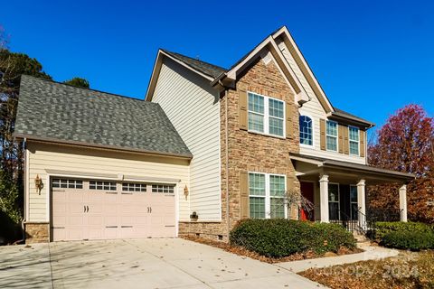 A home in Huntersville