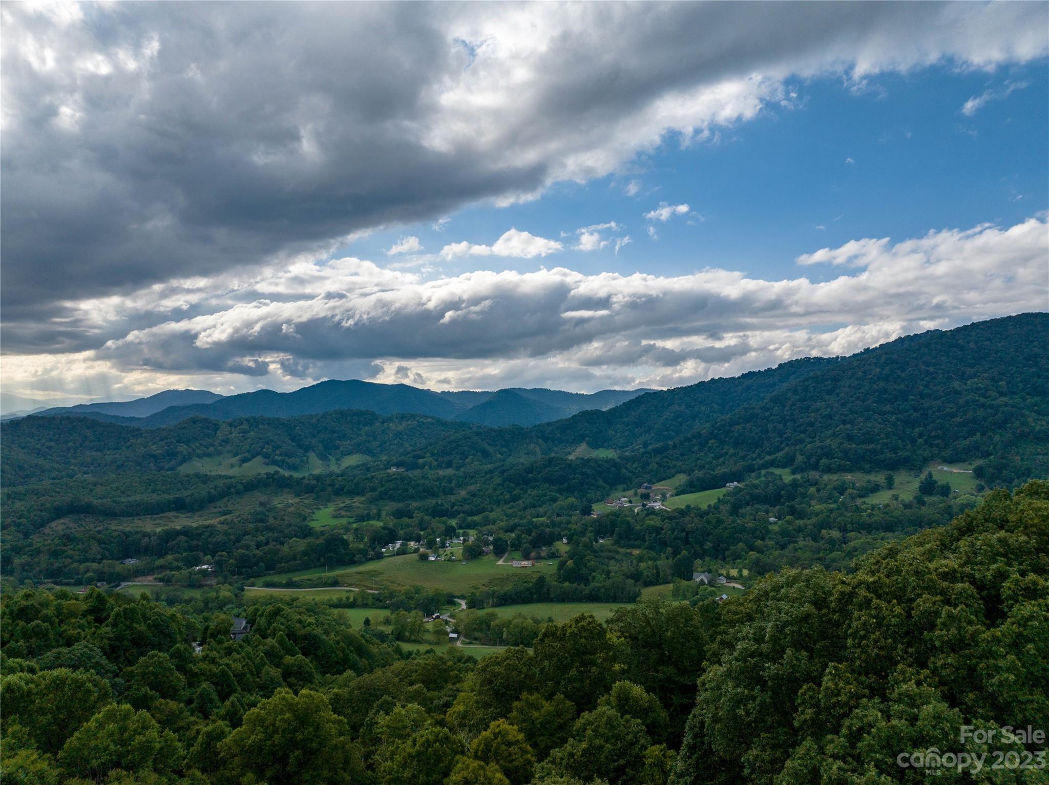 Hunters Ridge - Land