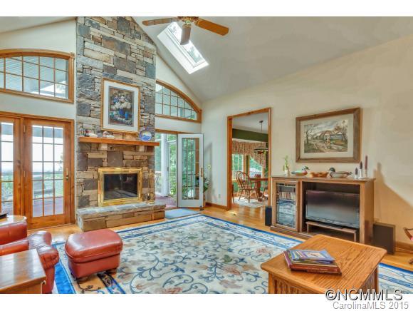 White Oak Mountain - Residential