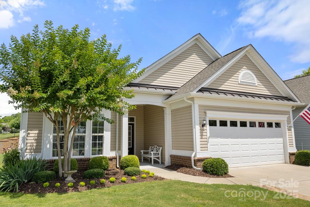 2066 Vermount Way