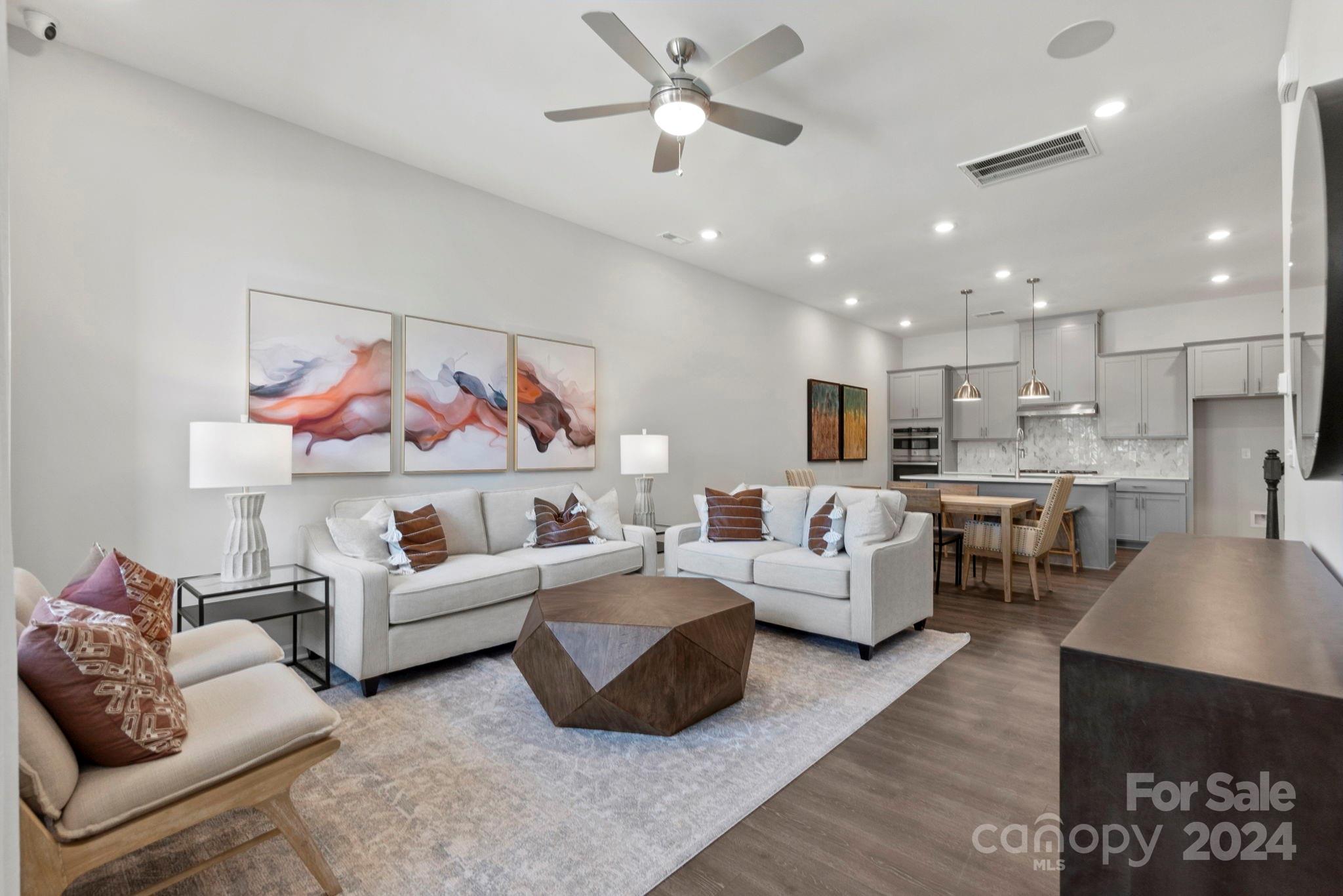 The Ridge at Sugar Creek - Residential